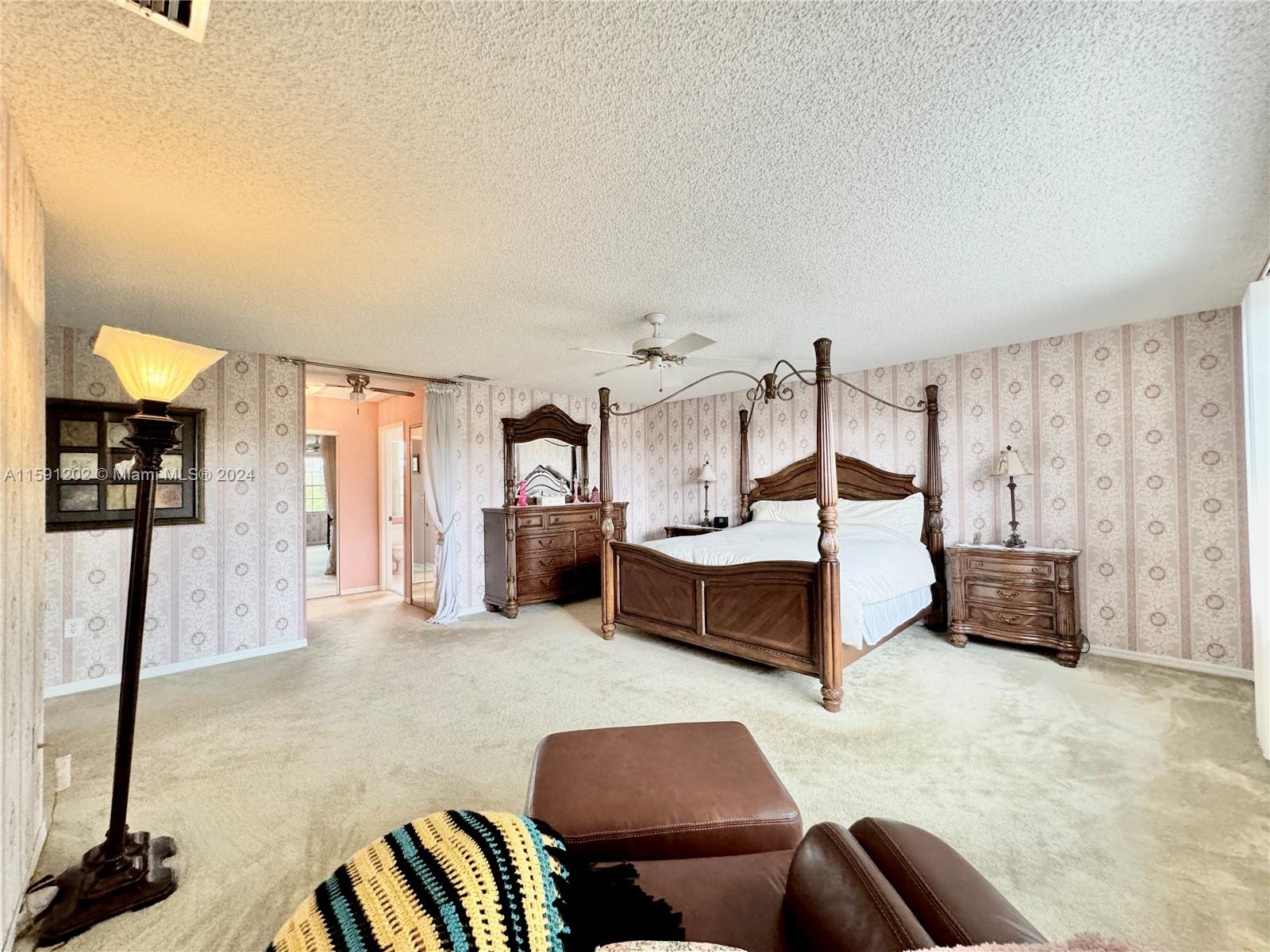 HOLIDAY SPRINGS EAST - Residential