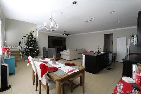 MIRAMAR RESIDENTIAL PLAT - Residential Lease