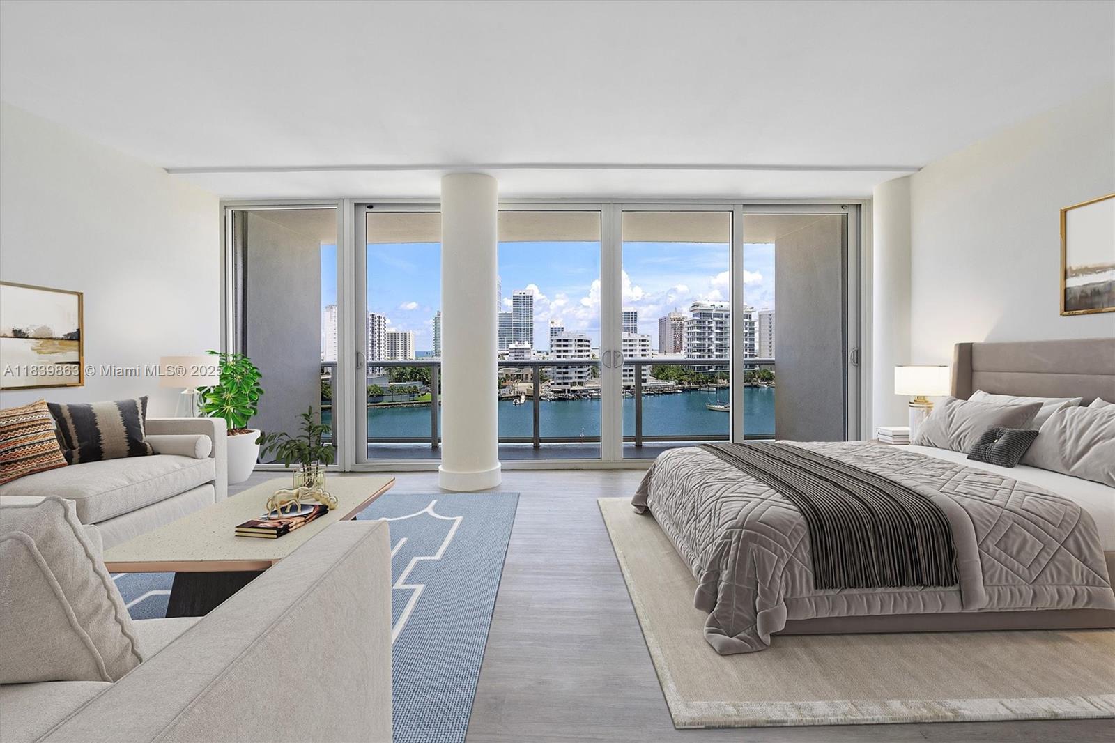 KING COLE CONDO - Residential
