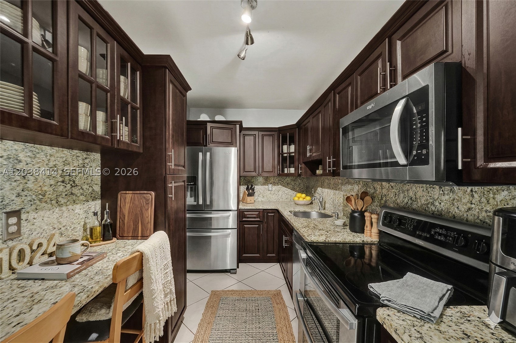TREASURE BAY CLUB CONDO - Residential Lease