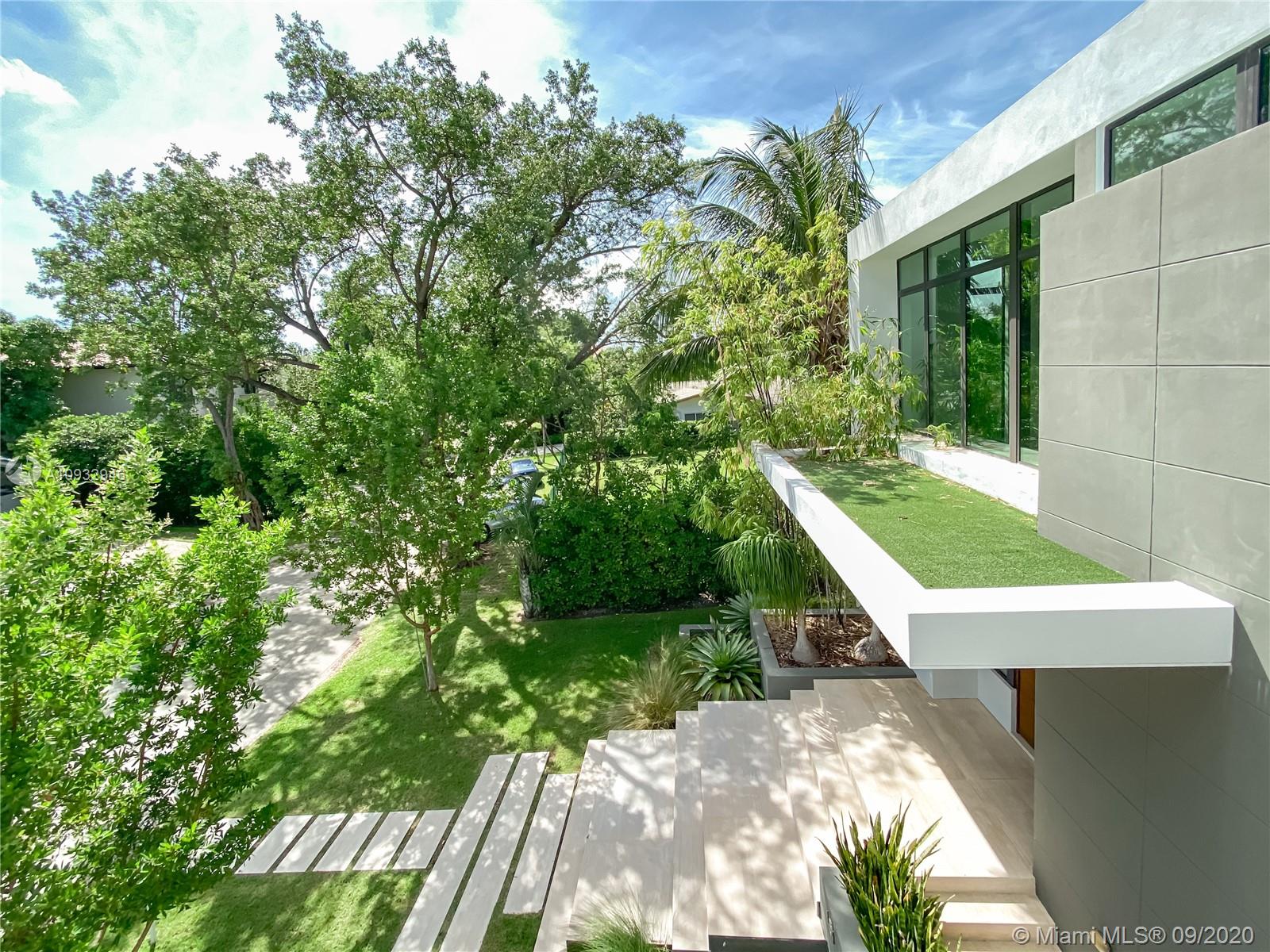 TROPICAL ISLE HOMES SUB 4 - Residential