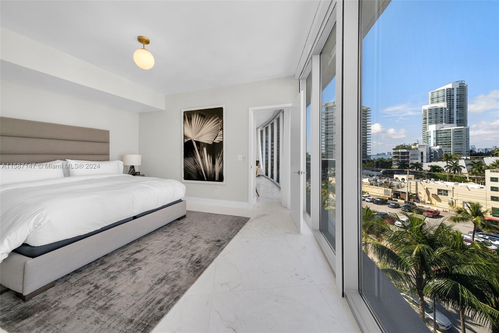 ONE OCEAN CONDO - Residential