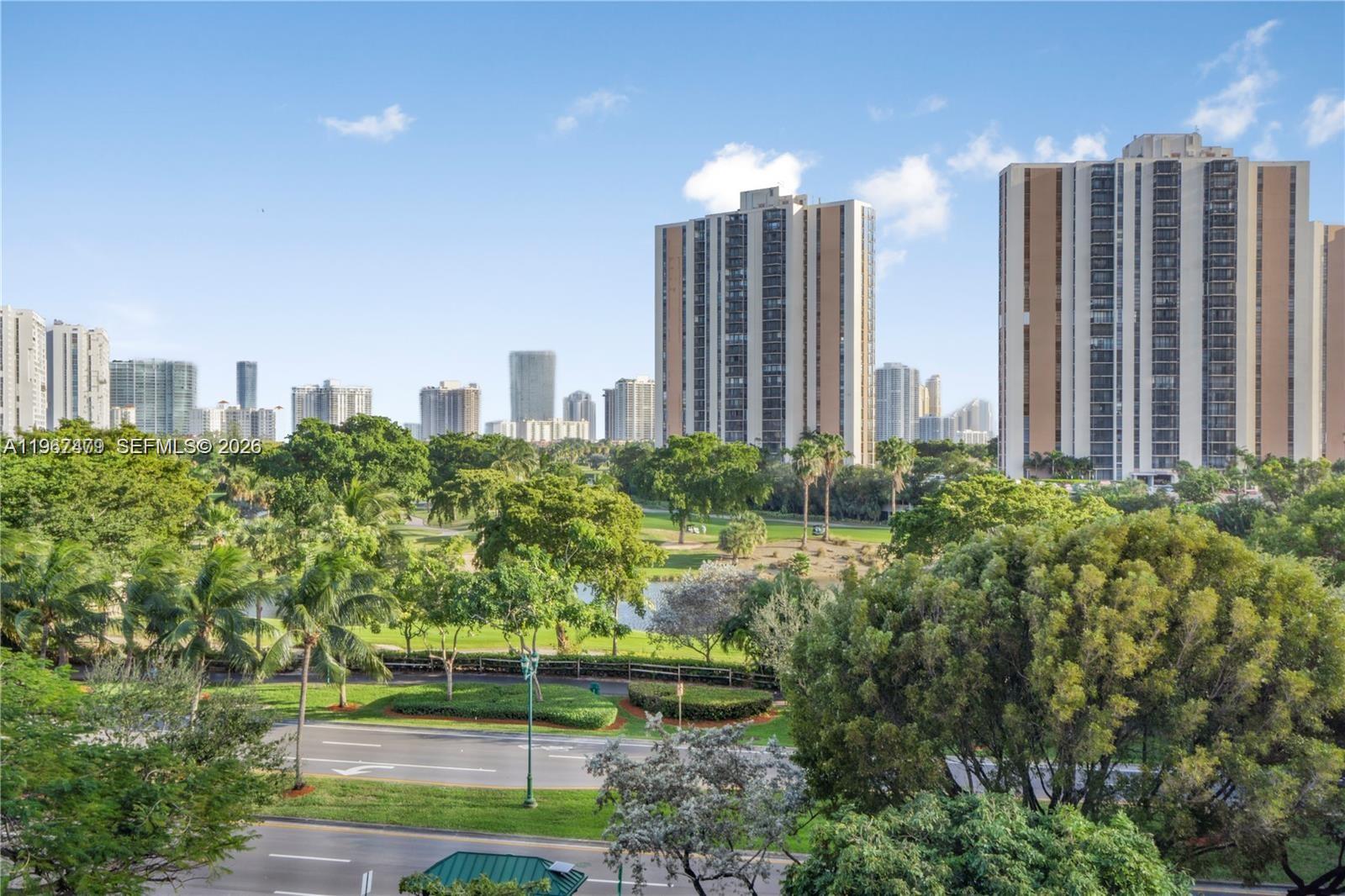 BISCAYA III CONDO - Residential