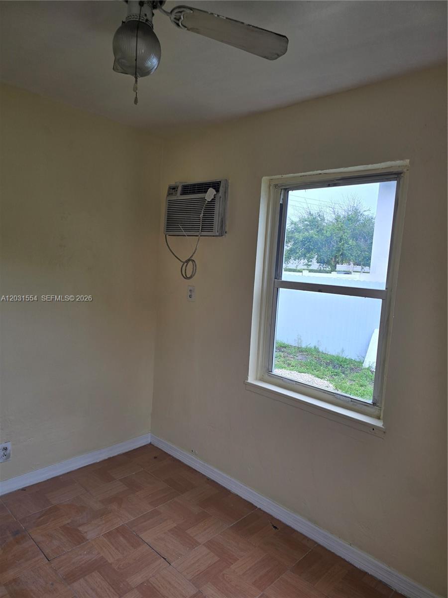 EIGHT AVE MANORS PLAT - Residential Lease