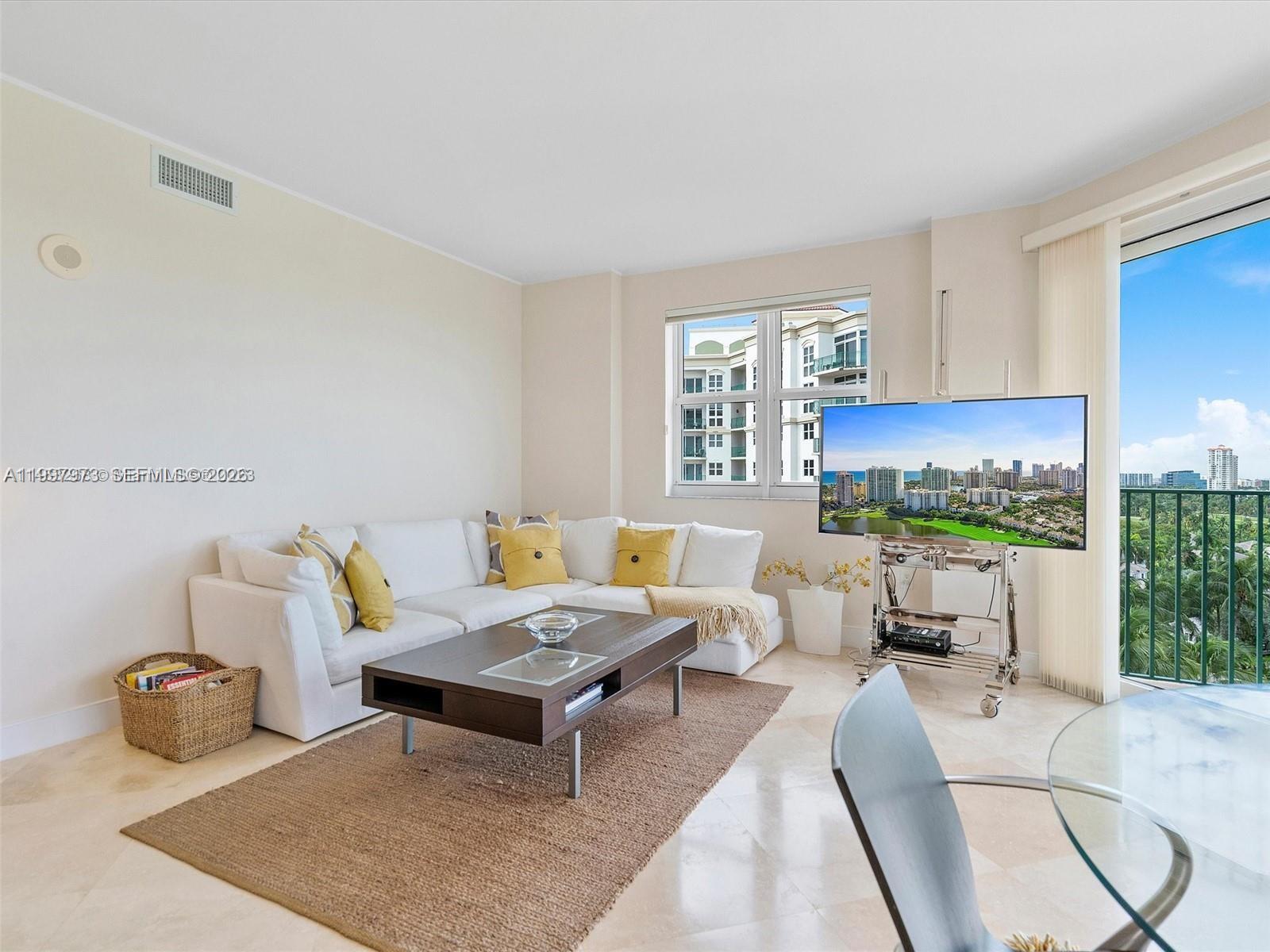 TURNBERRY VLG NO TOWER CO - Residential