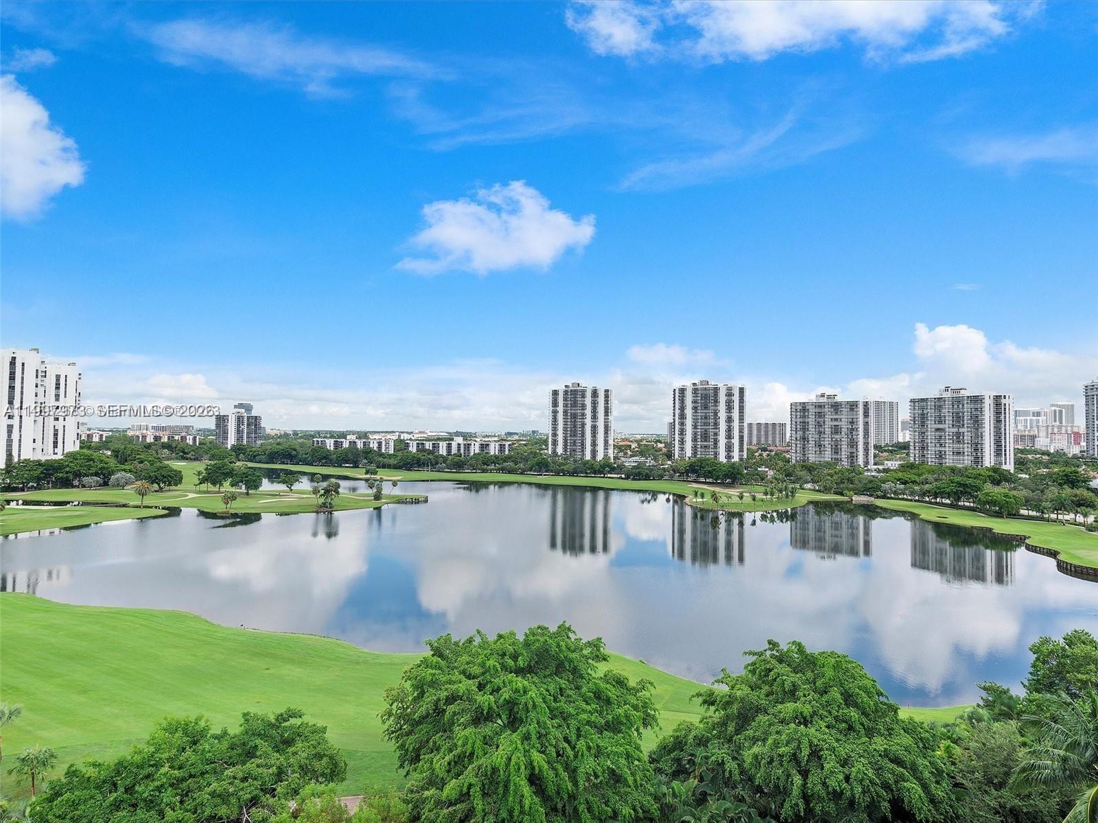 TURNBERRY VLG NO TOWER CO - Residential