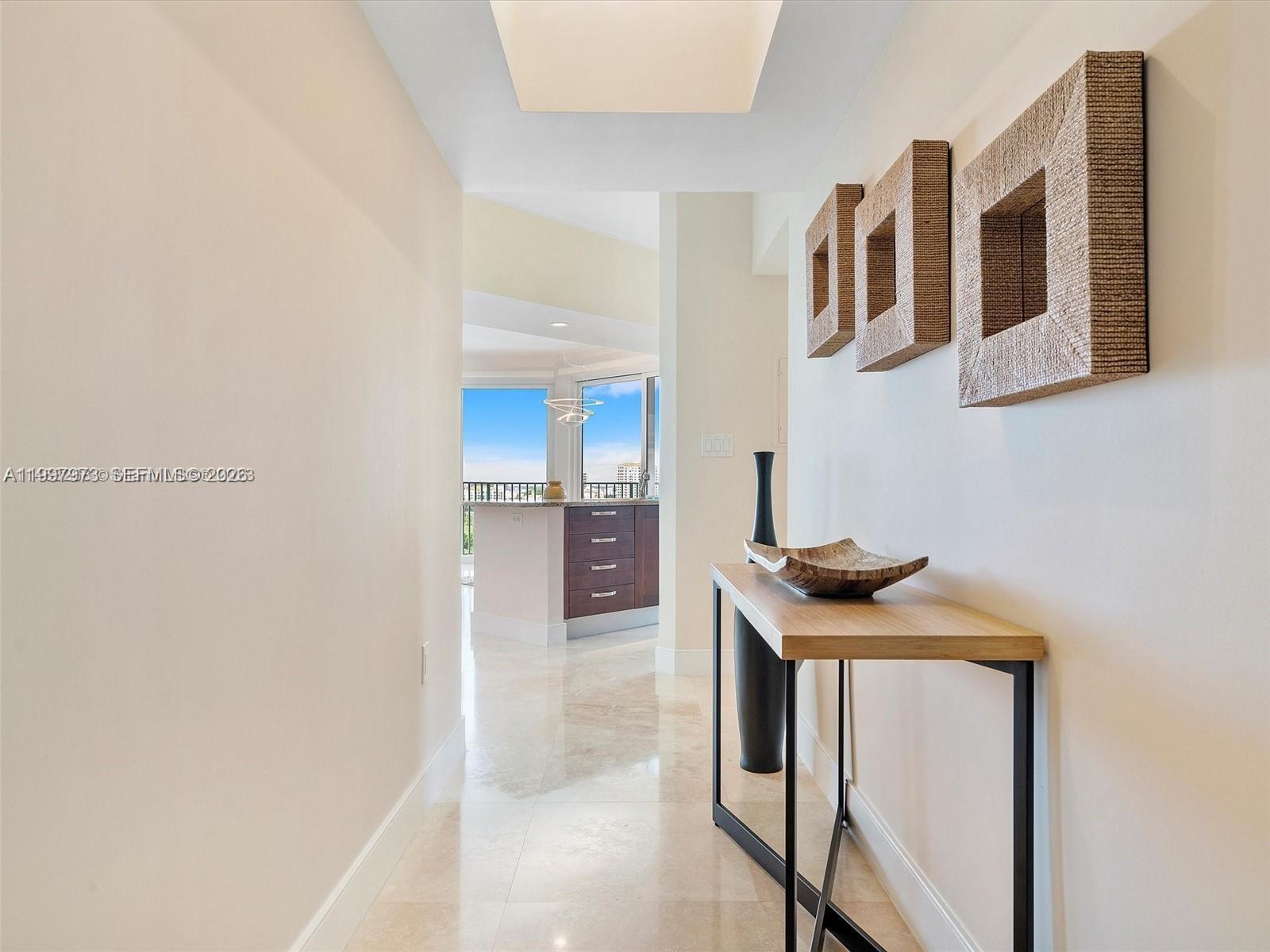 TURNBERRY VLG NO TOWER CO - Residential