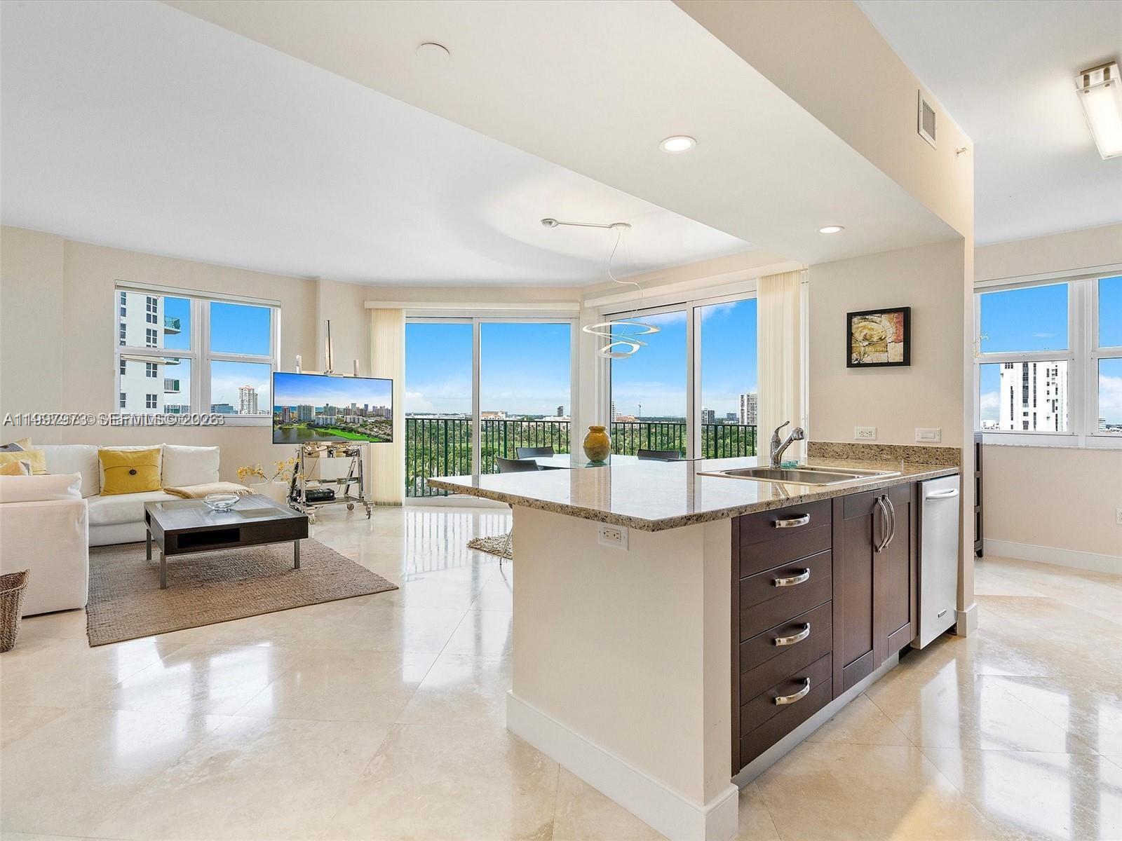 TURNBERRY VLG NO TOWER CO - Residential