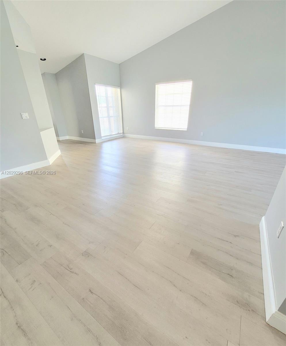 ST TROPEZ AT BOCA GOLF CO - Residential Lease