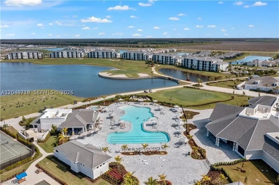 NATIONAL GOLF AND COUNTRY - Residential