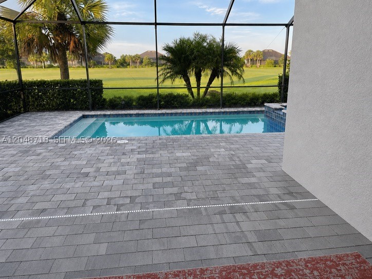 NATIONAL GOLF AND COUNTRY - Residential