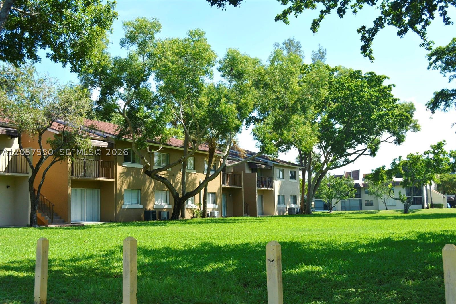 ST ANDREWS PALM BEACH - Residential