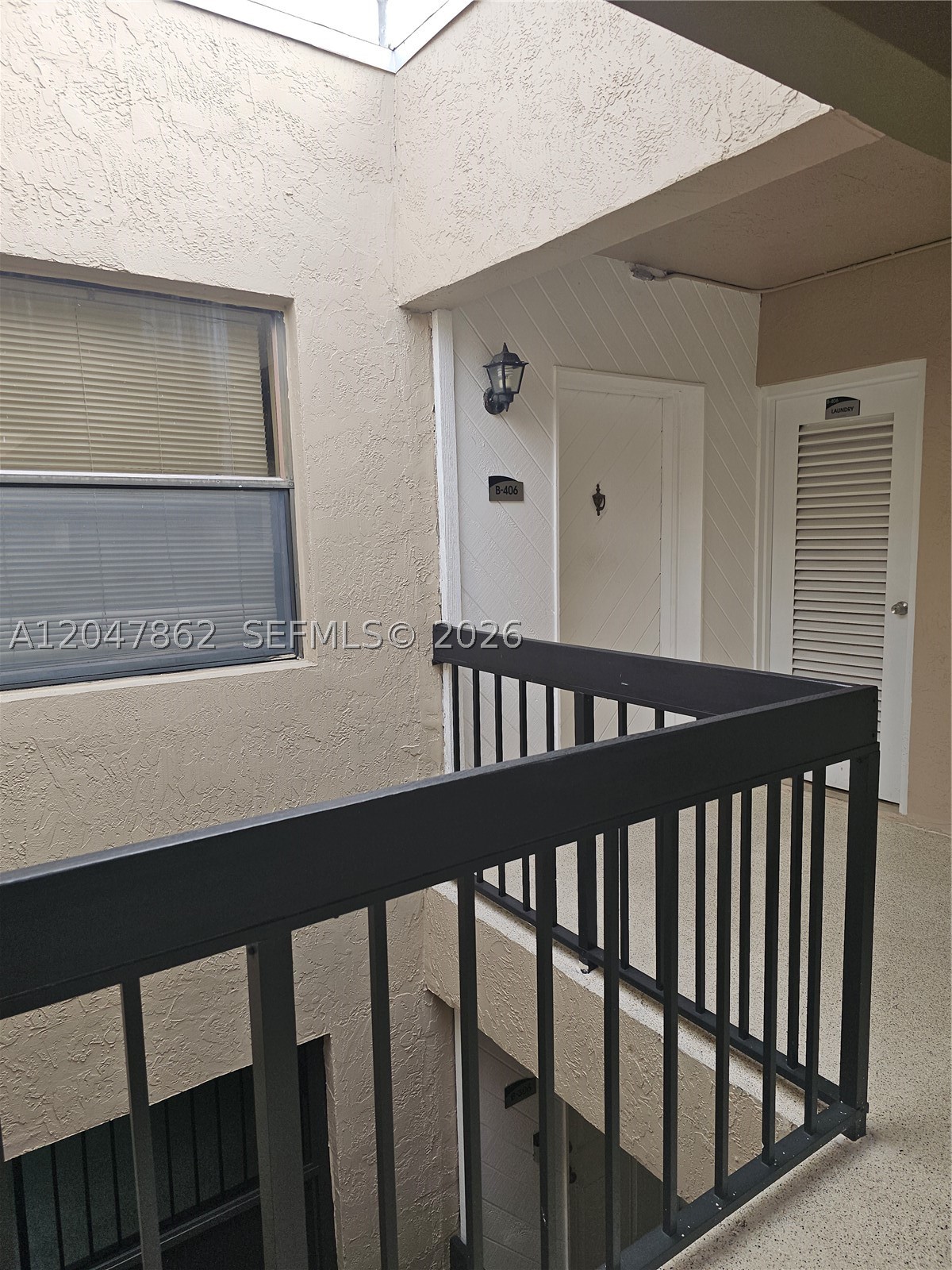 SUMMERTREE VILG CALIF CL - Residential Lease