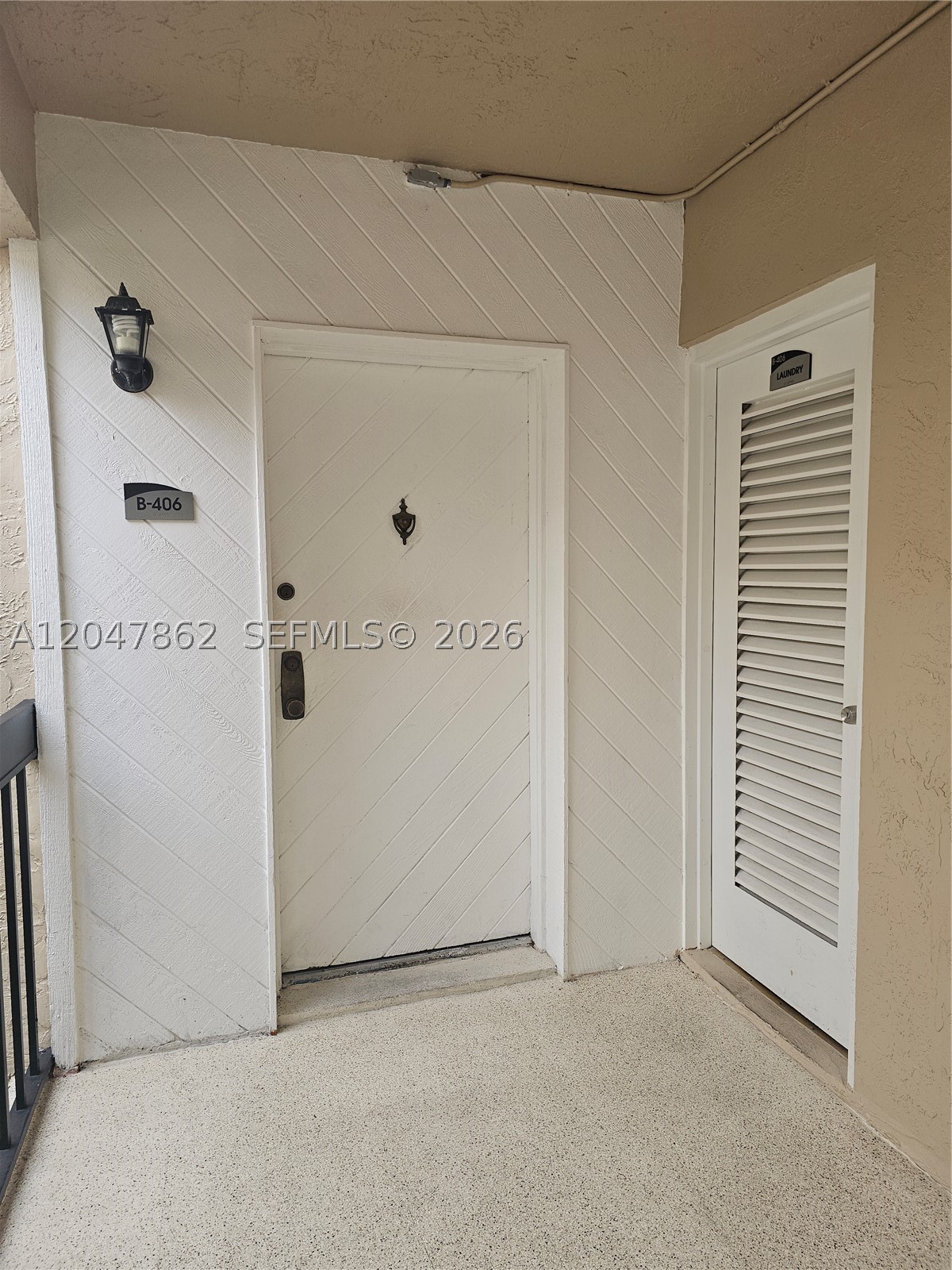 SUMMERTREE VILG CALIF CL - Residential Lease