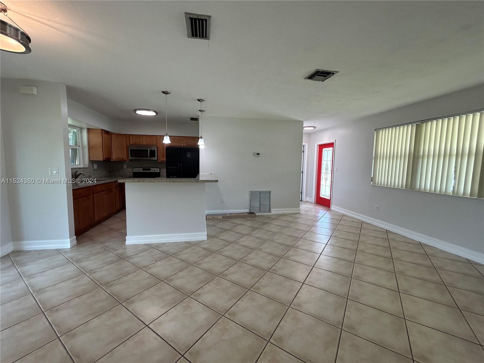 BOULEVARD HEIGHTS SEC NIN - Residential Lease
