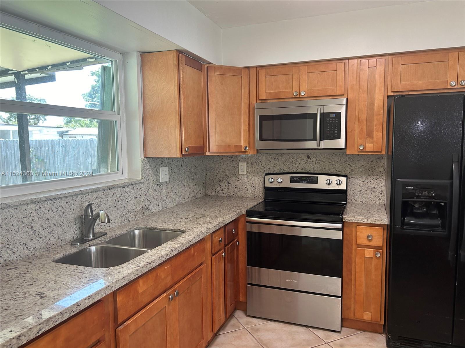 BOULEVARD HEIGHTS SEC NIN - Residential Lease