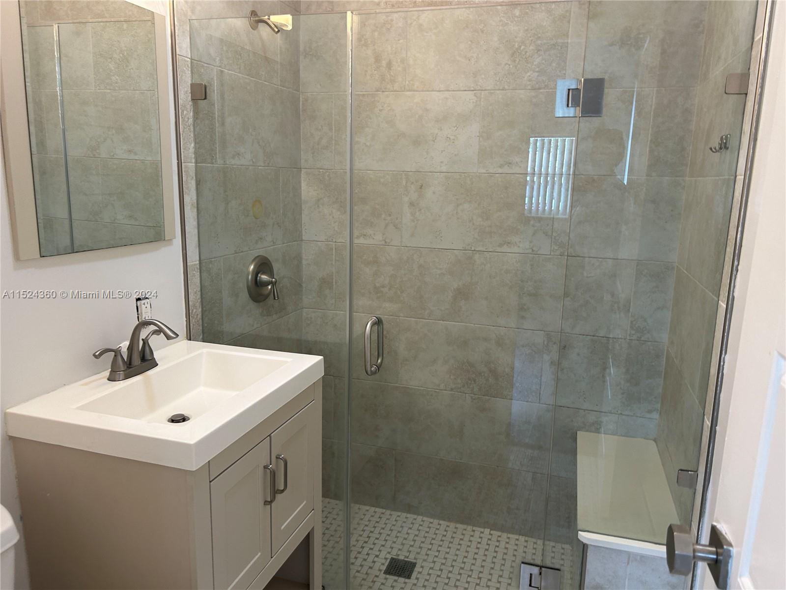 BOULEVARD HEIGHTS SEC NIN - Residential Lease