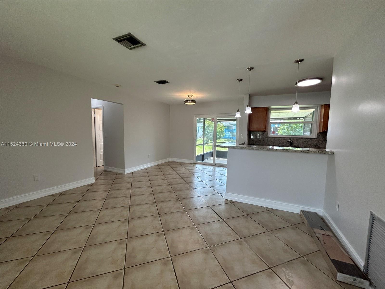 BOULEVARD HEIGHTS SEC NIN - Residential Lease