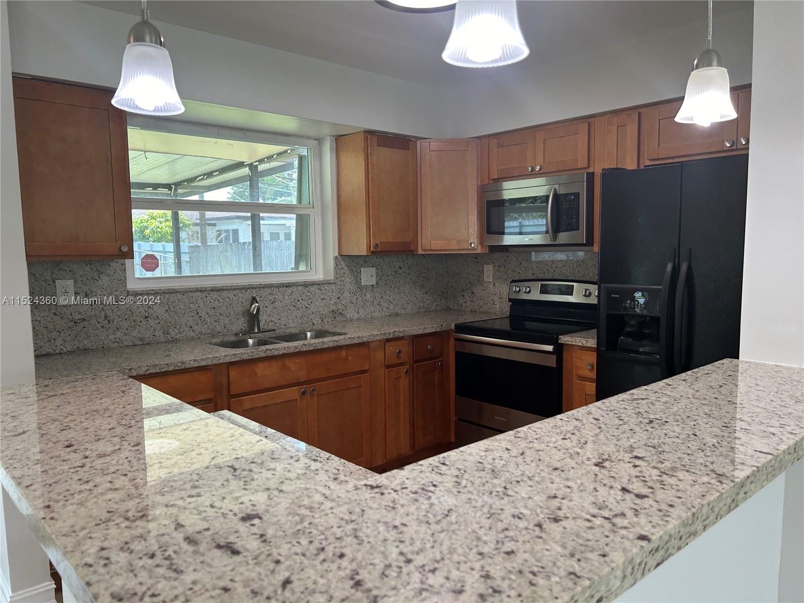 BOULEVARD HEIGHTS SEC NIN - Residential Lease