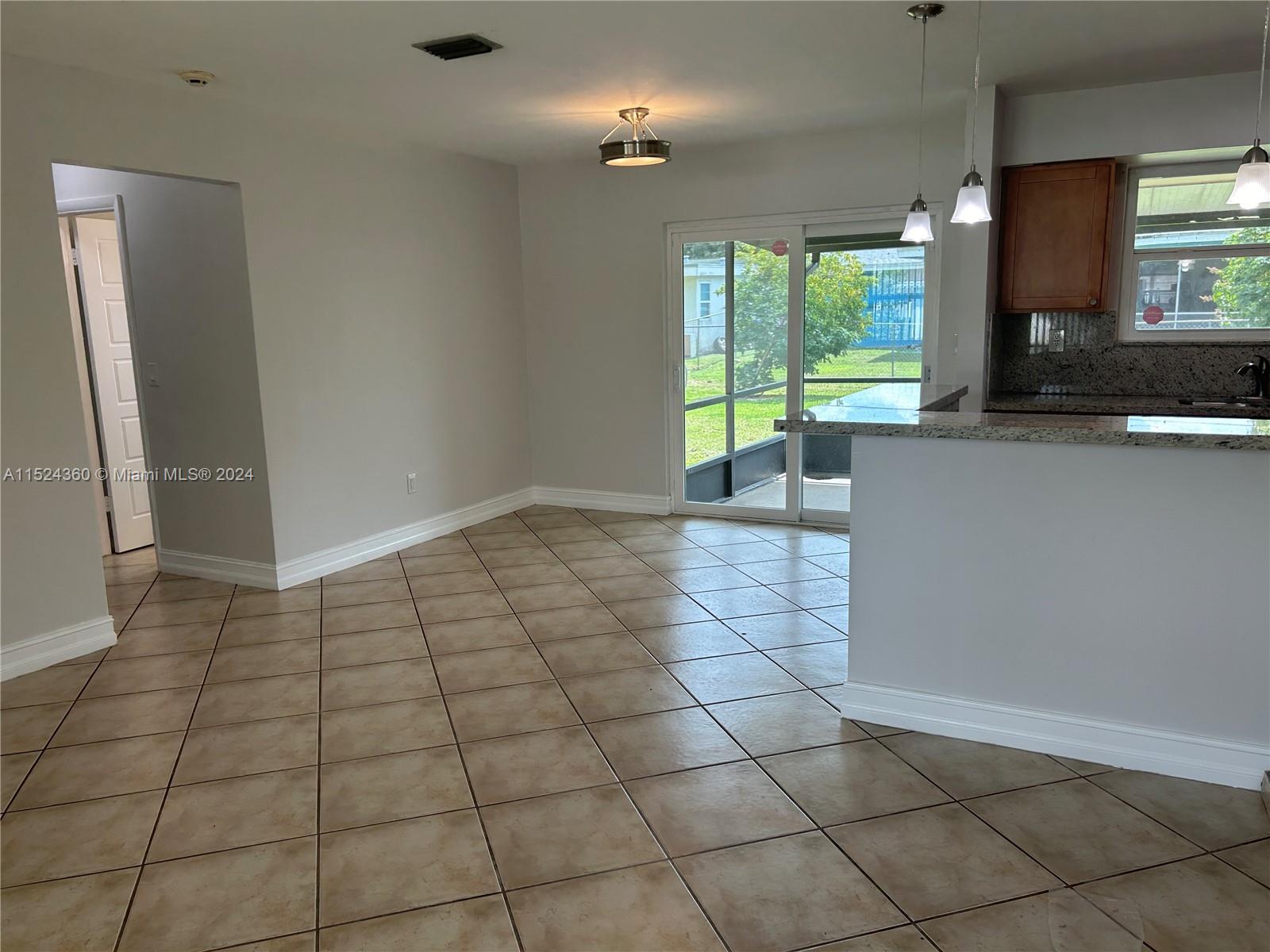 BOULEVARD HEIGHTS SEC NIN - Residential Lease