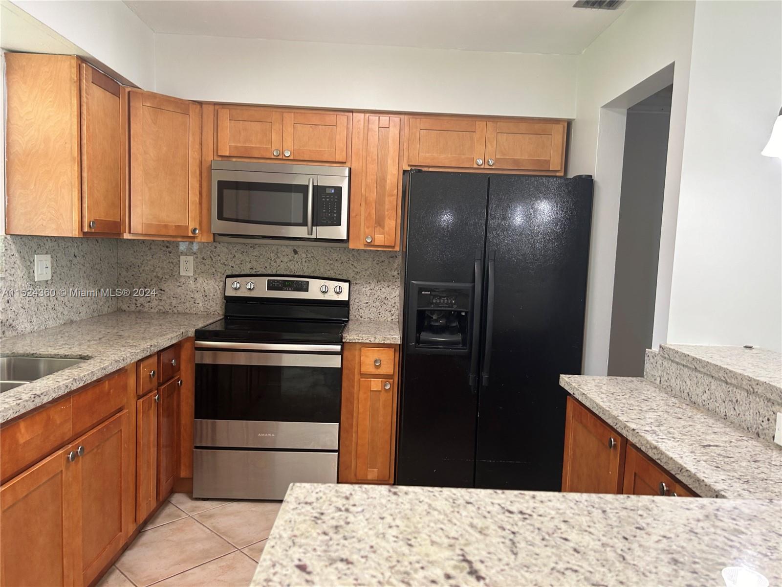 BOULEVARD HEIGHTS SEC NIN - Residential Lease
