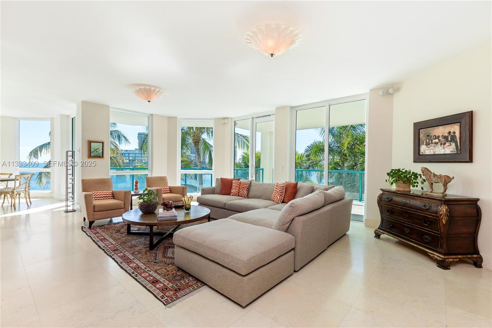 BEACON HARBOUR CONDO - Residential