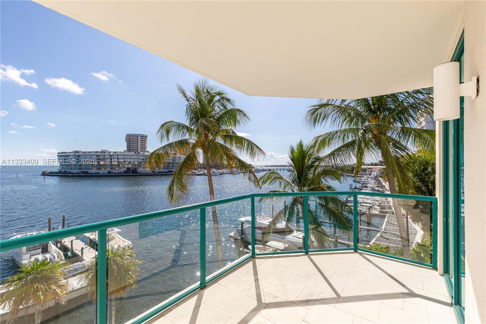 BEACON HARBOUR CONDO - Residential