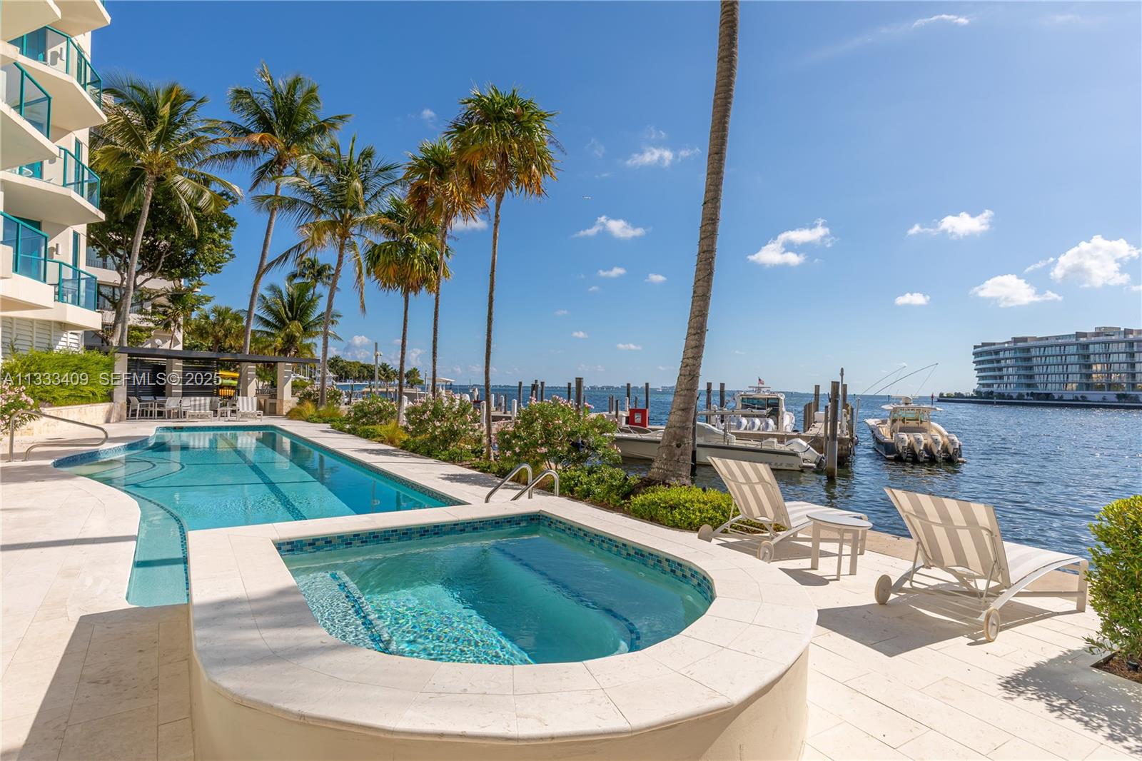 BEACON HARBOUR CONDO - Residential