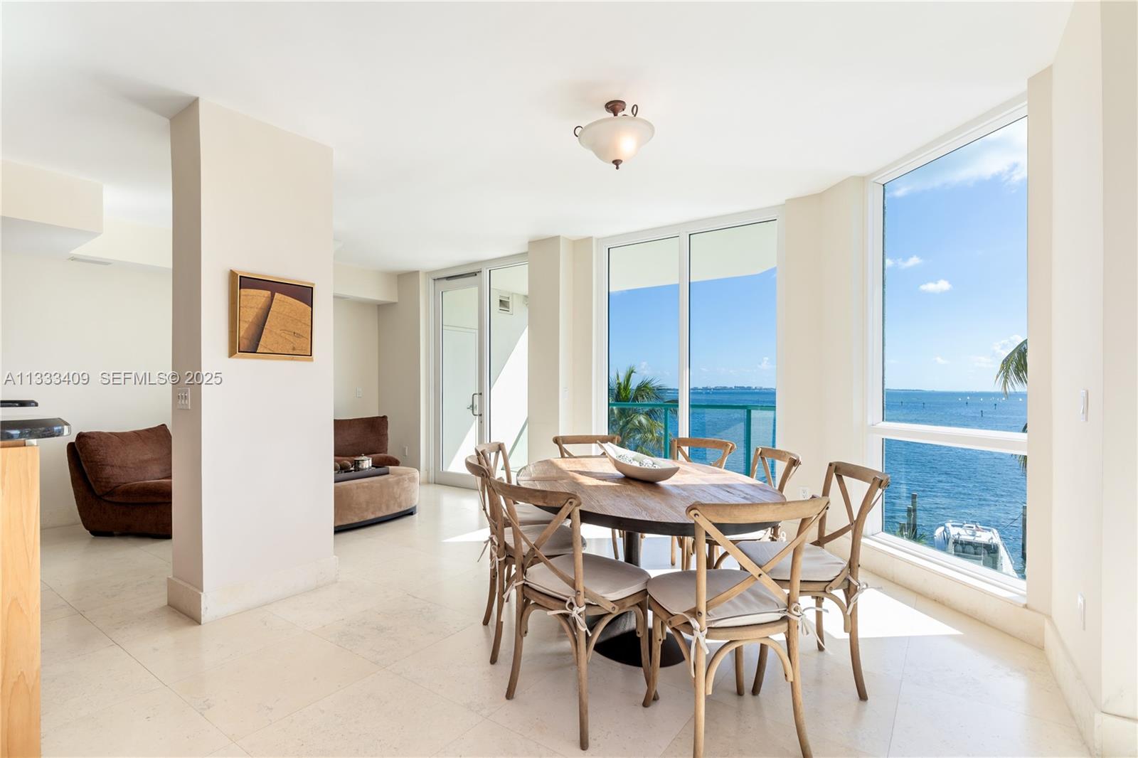 BEACON HARBOUR CONDO - Residential