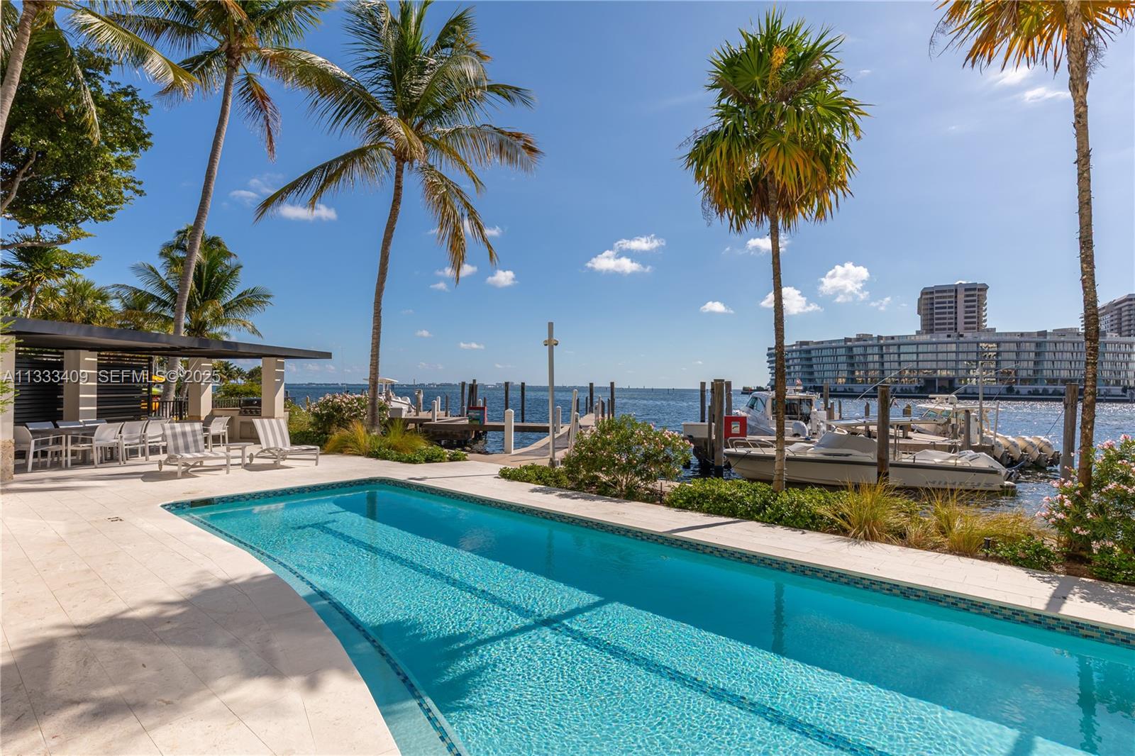 BEACON HARBOUR CONDO - Residential