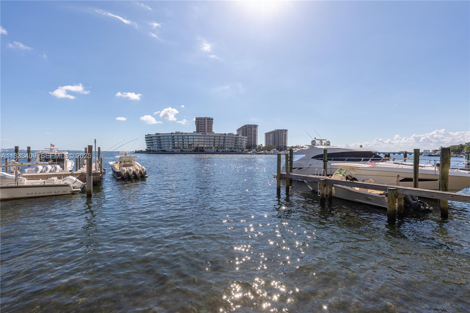 BEACON HARBOUR CONDO - Residential
