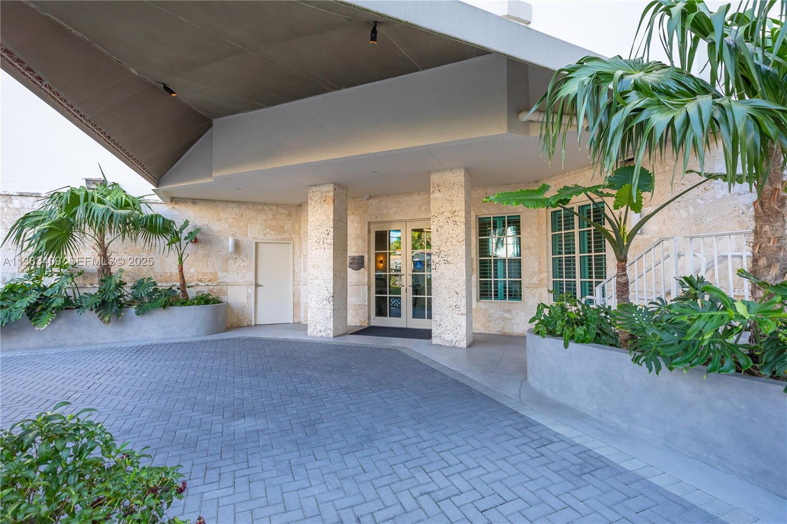 BEACON HARBOUR CONDO - Residential