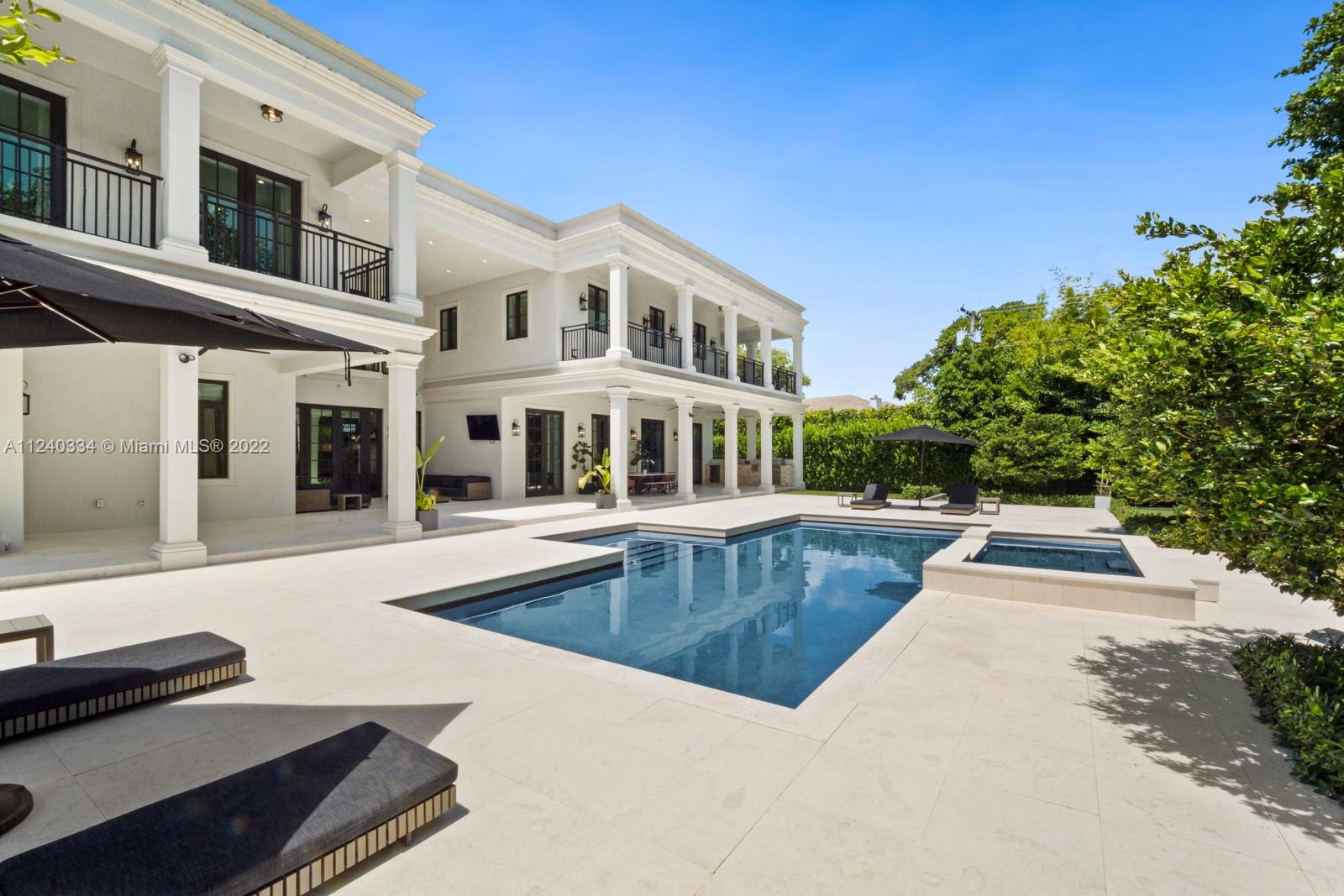SNAPPER CREEK LAKES SUB - Residential