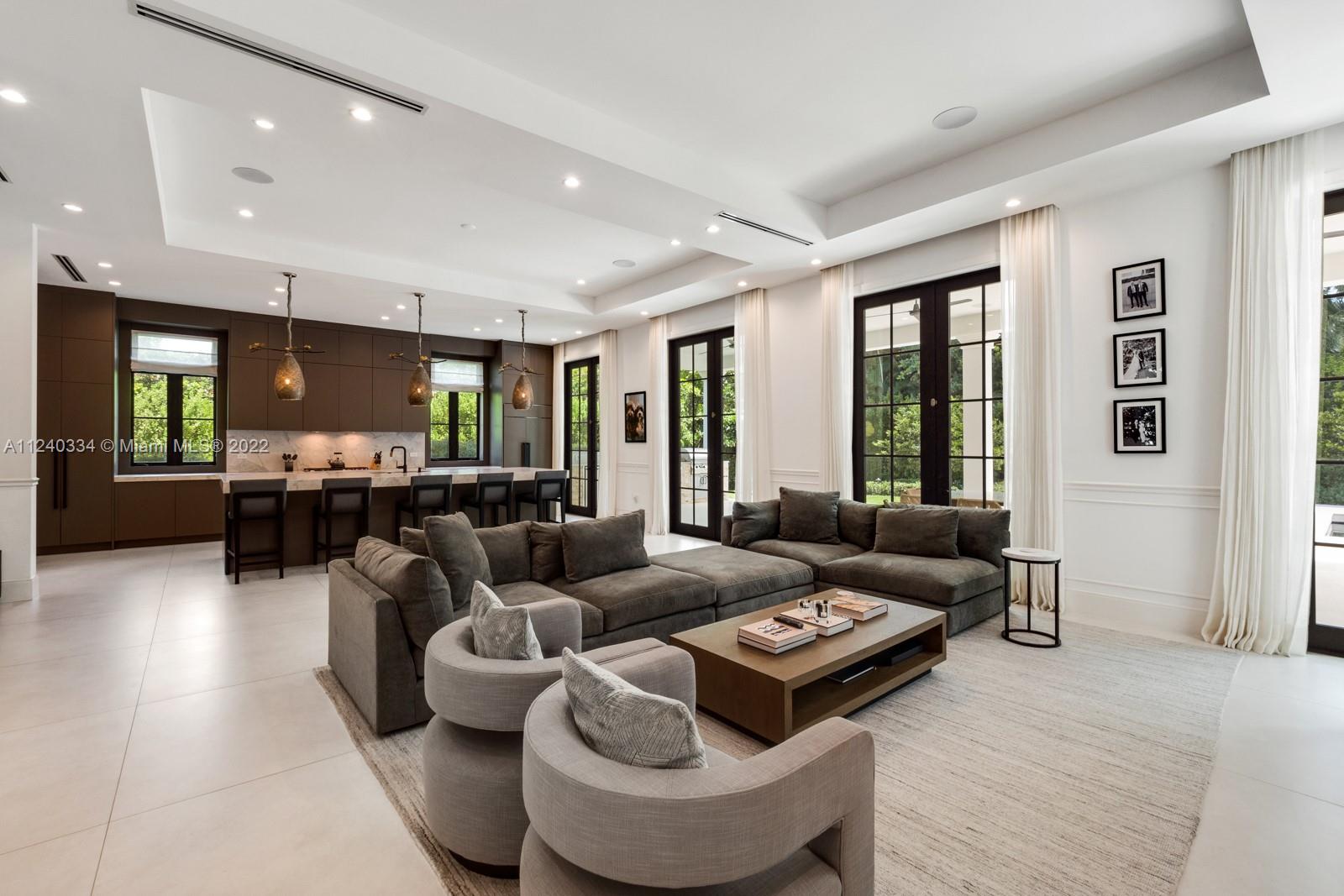 SNAPPER CREEK LAKES SUB - Residential