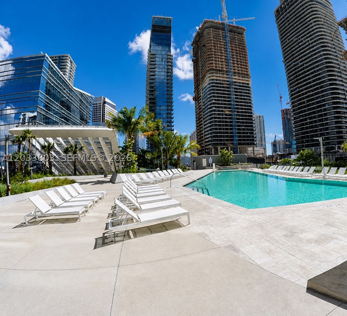 RISE CONDO - Residential