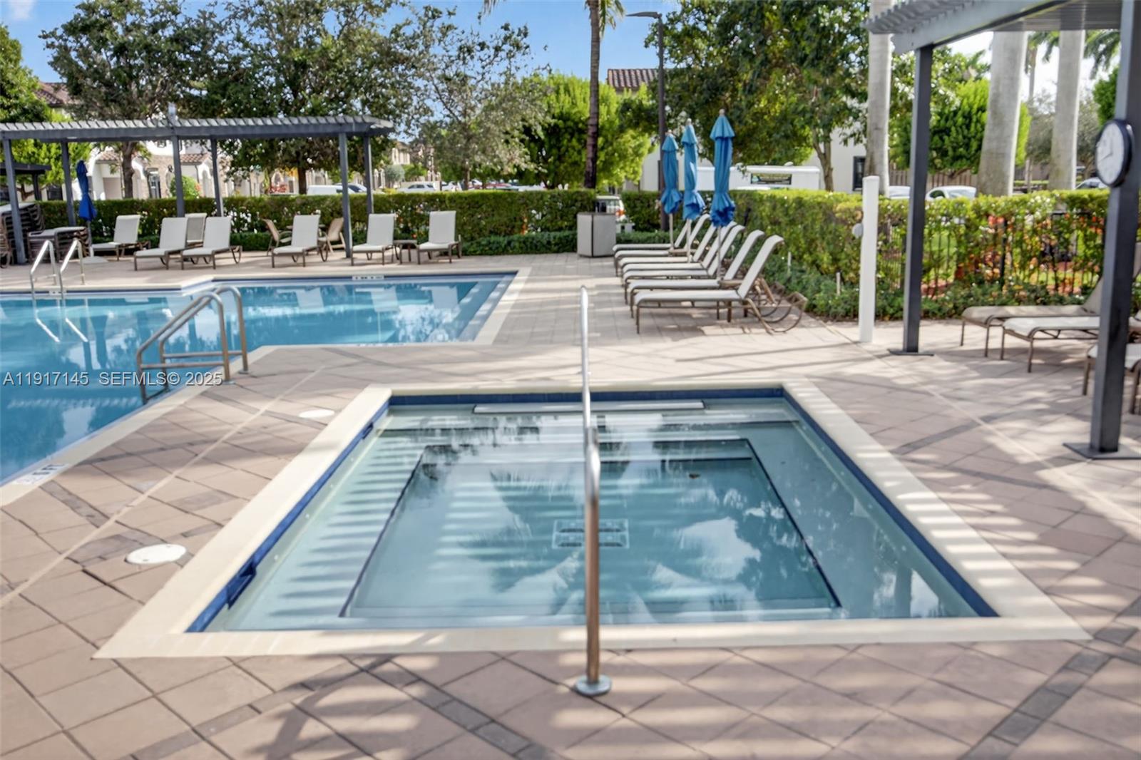 COCO PALM ESTATES - Residential