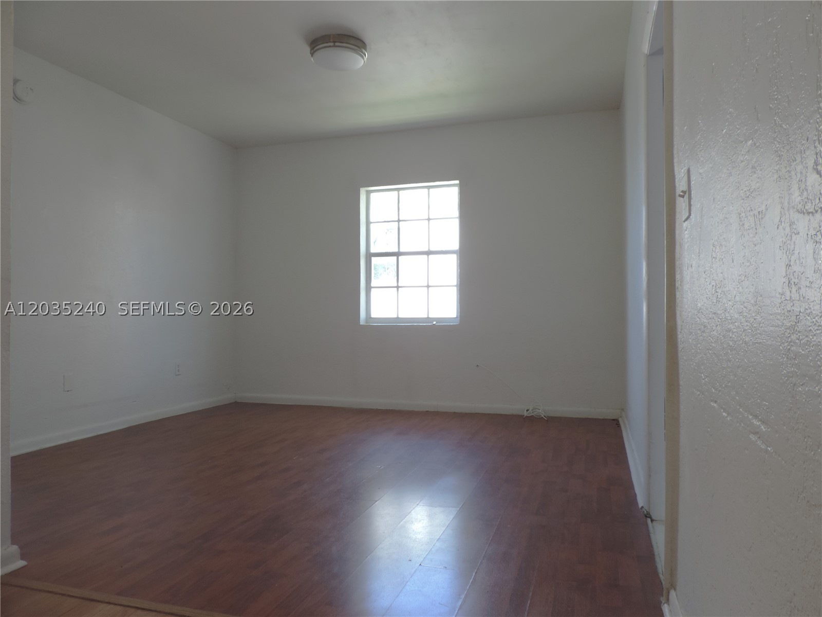 THOMAS GROVE CONDO - Residential