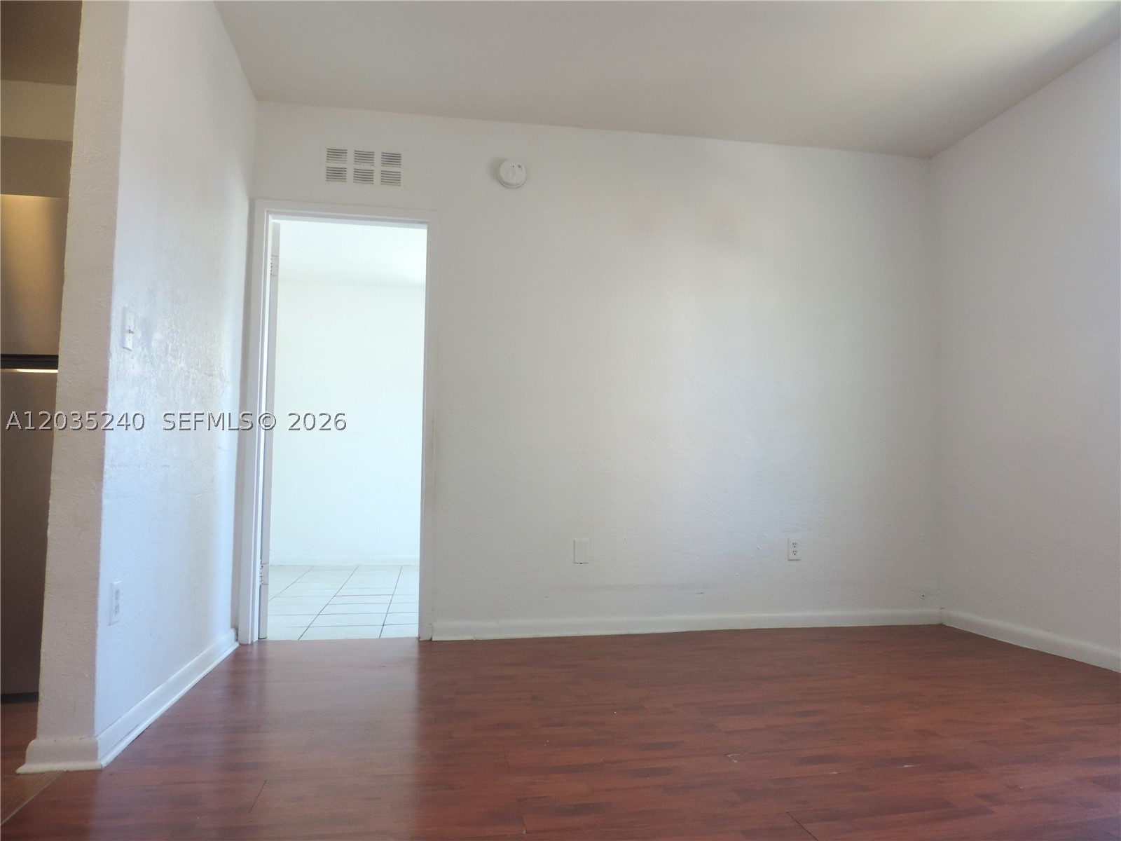 THOMAS GROVE CONDO - Residential
