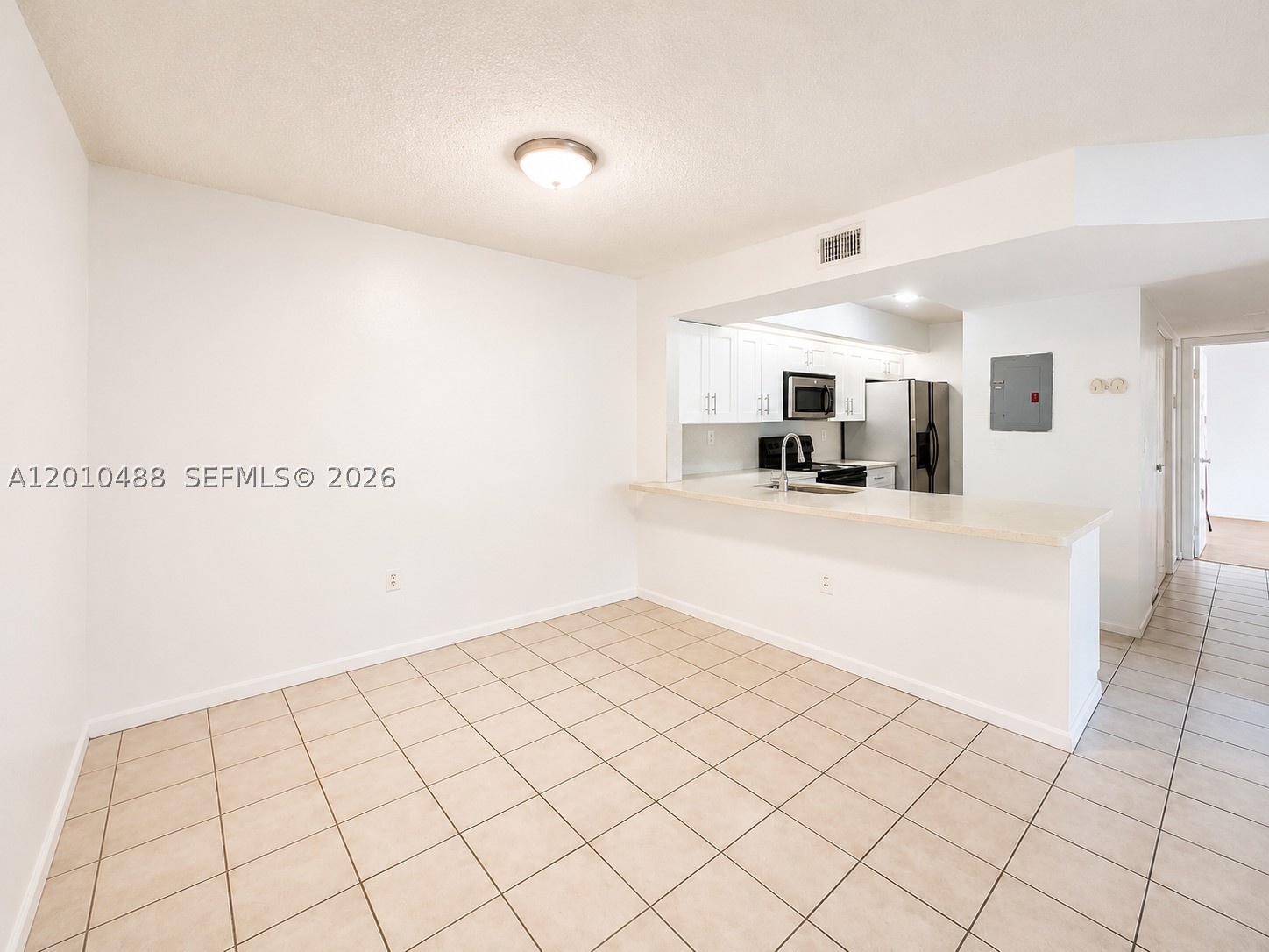 LE CLUB AT OLD CUTLER CON - Residential