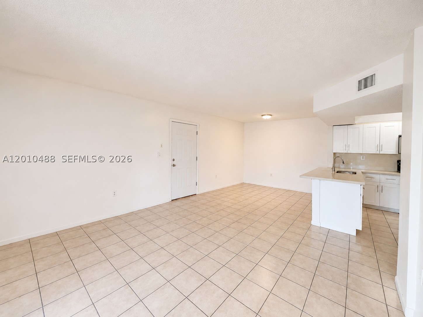 LE CLUB AT OLD CUTLER CON - Residential