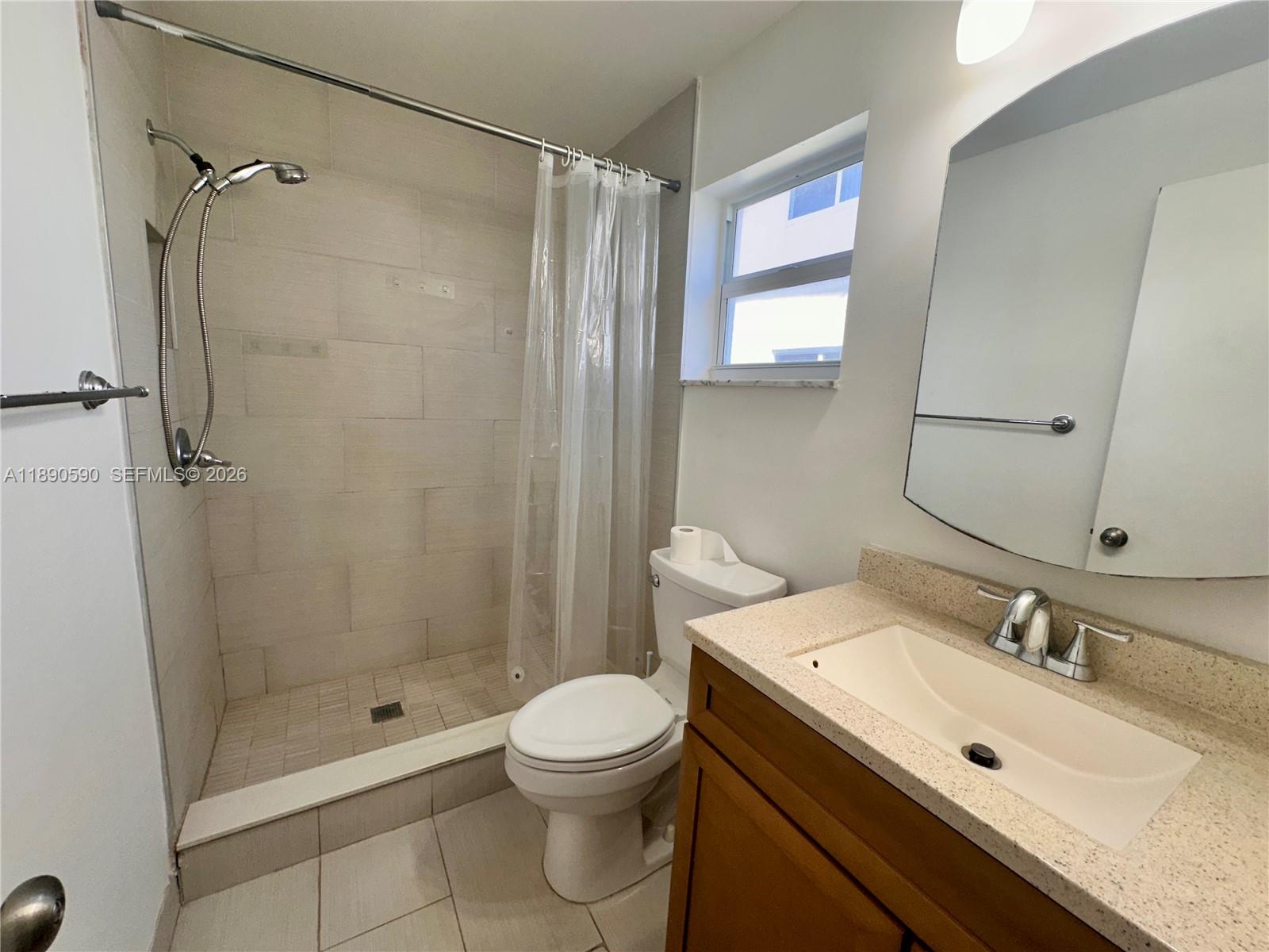 PALMVIEW CONDOMINIUM APAR - Residential