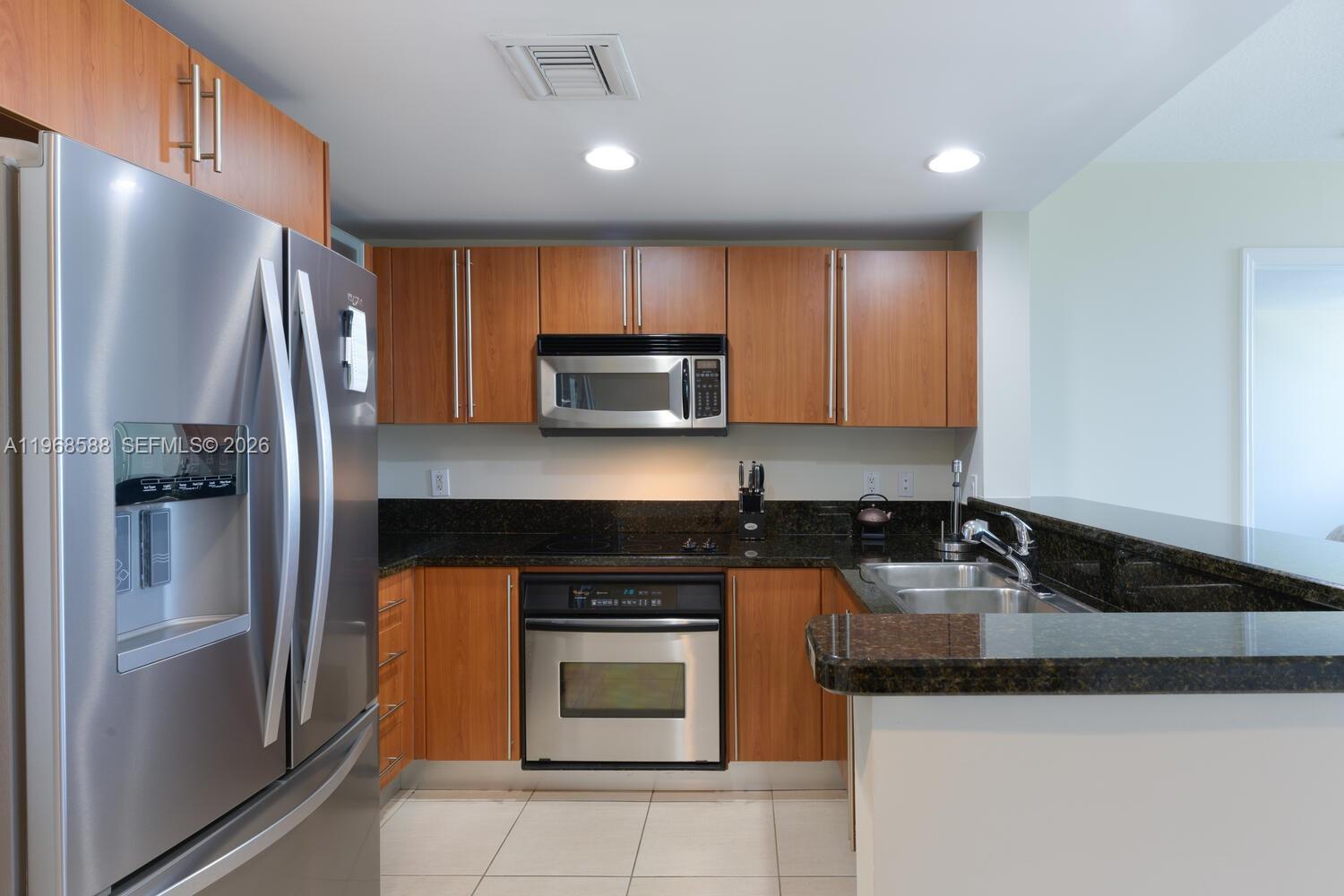 610 CLEMATIS CONDO - Residential