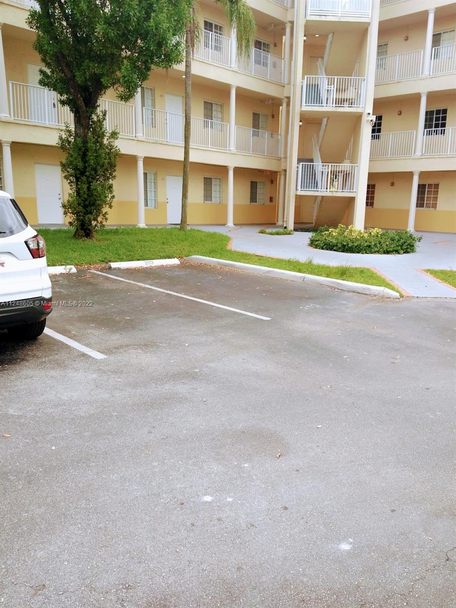 SAN MARCO VILLAS CONDO - Residential