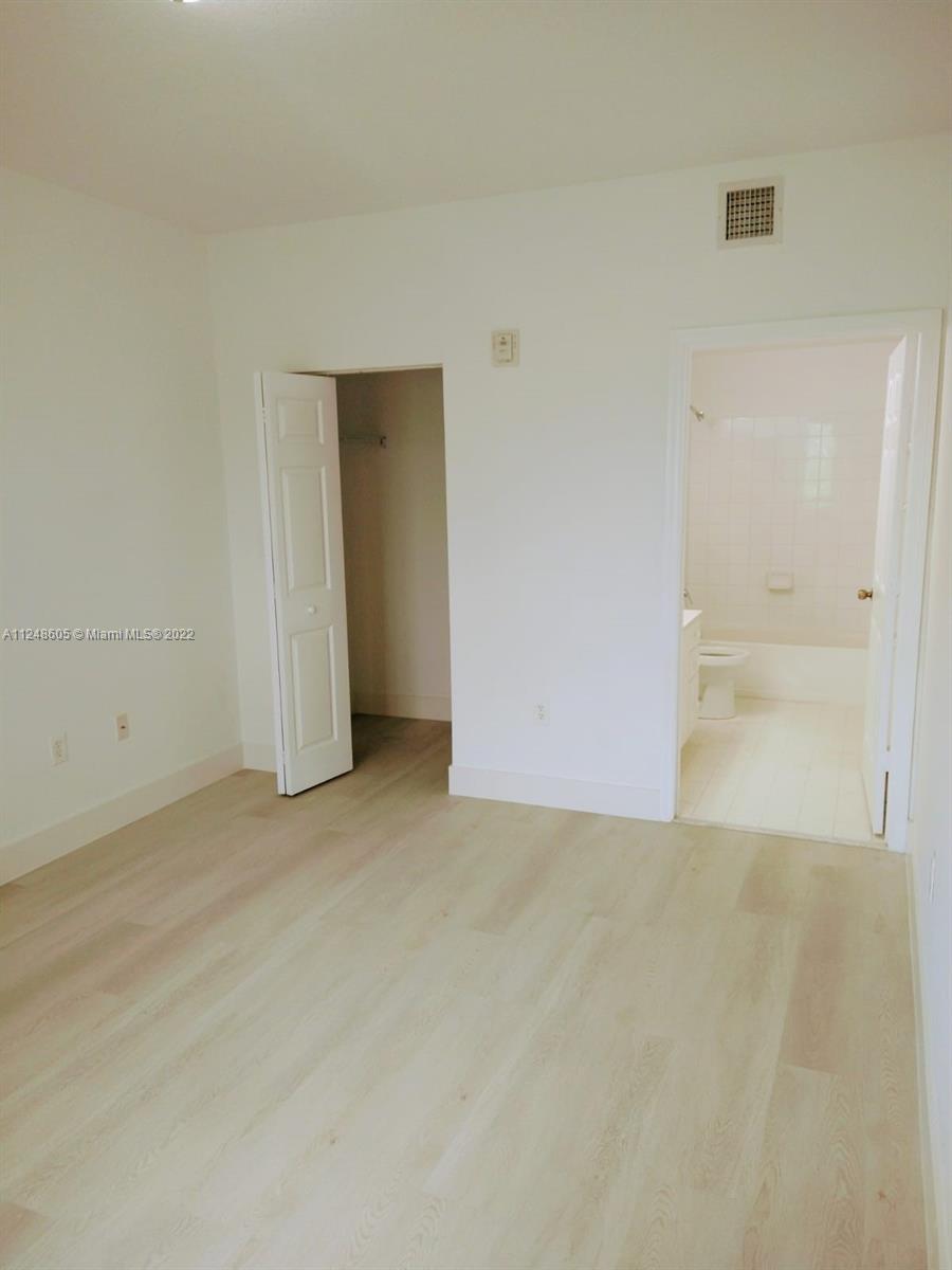 SAN MARCO VILLAS CONDO - Residential