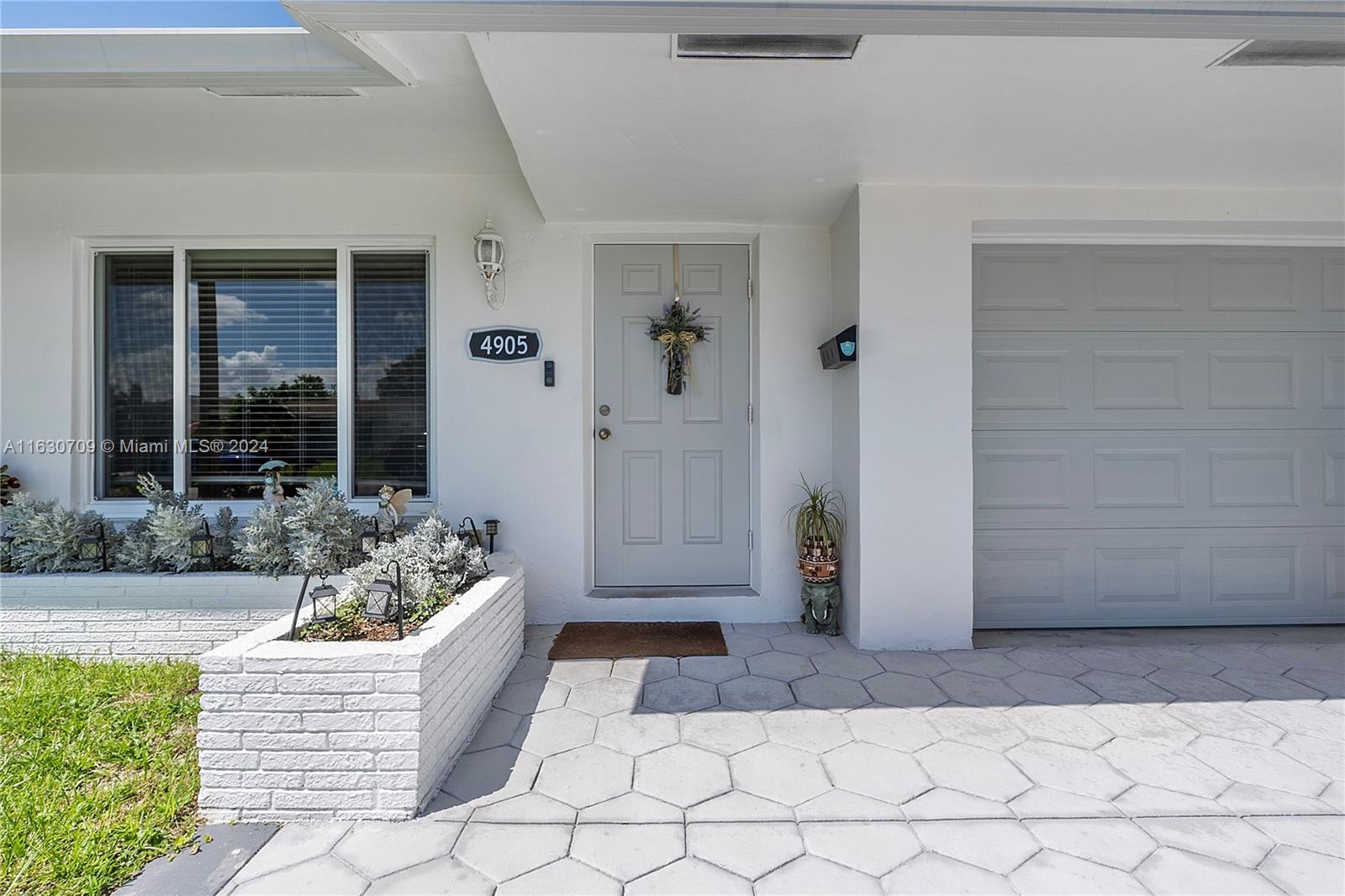 MAINLANDS OF TAMARAC LAKE - Residential