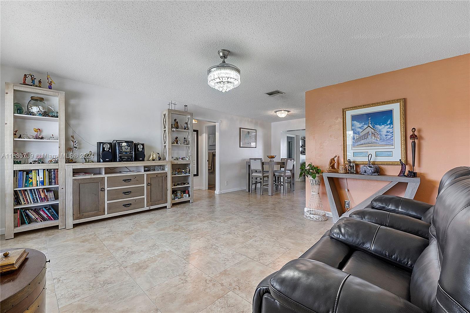 MAINLANDS OF TAMARAC LAKE - Residential
