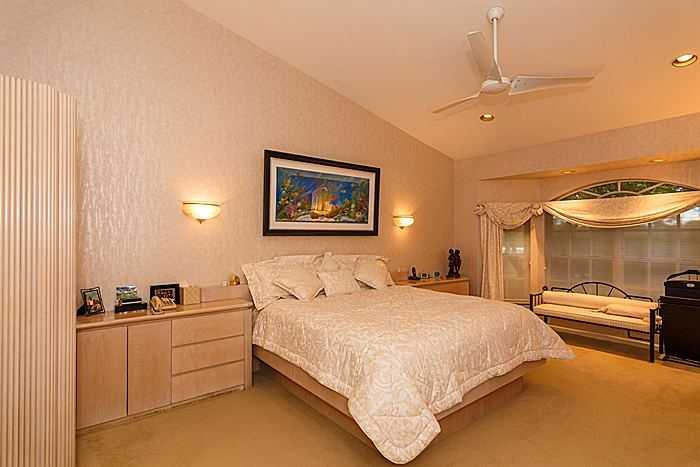 DORAL ESTATES VILLAS - Residential