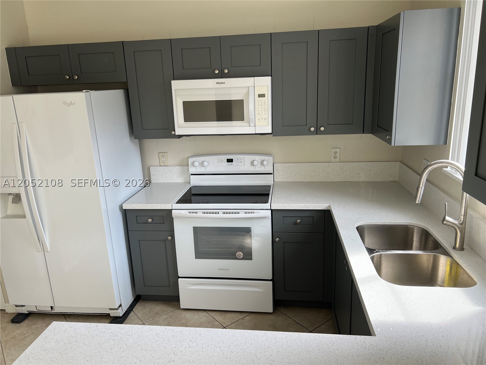 MOWRY VILLAS - Residential Lease
