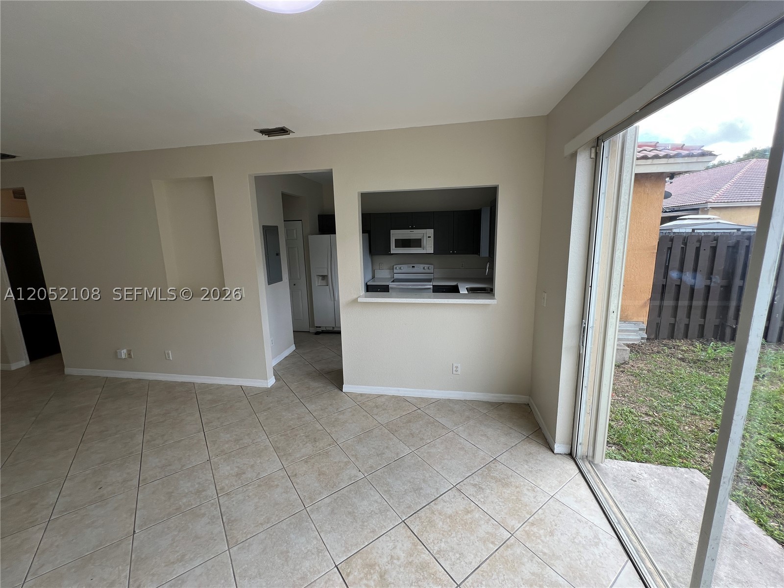 MOWRY VILLAS - Residential Lease