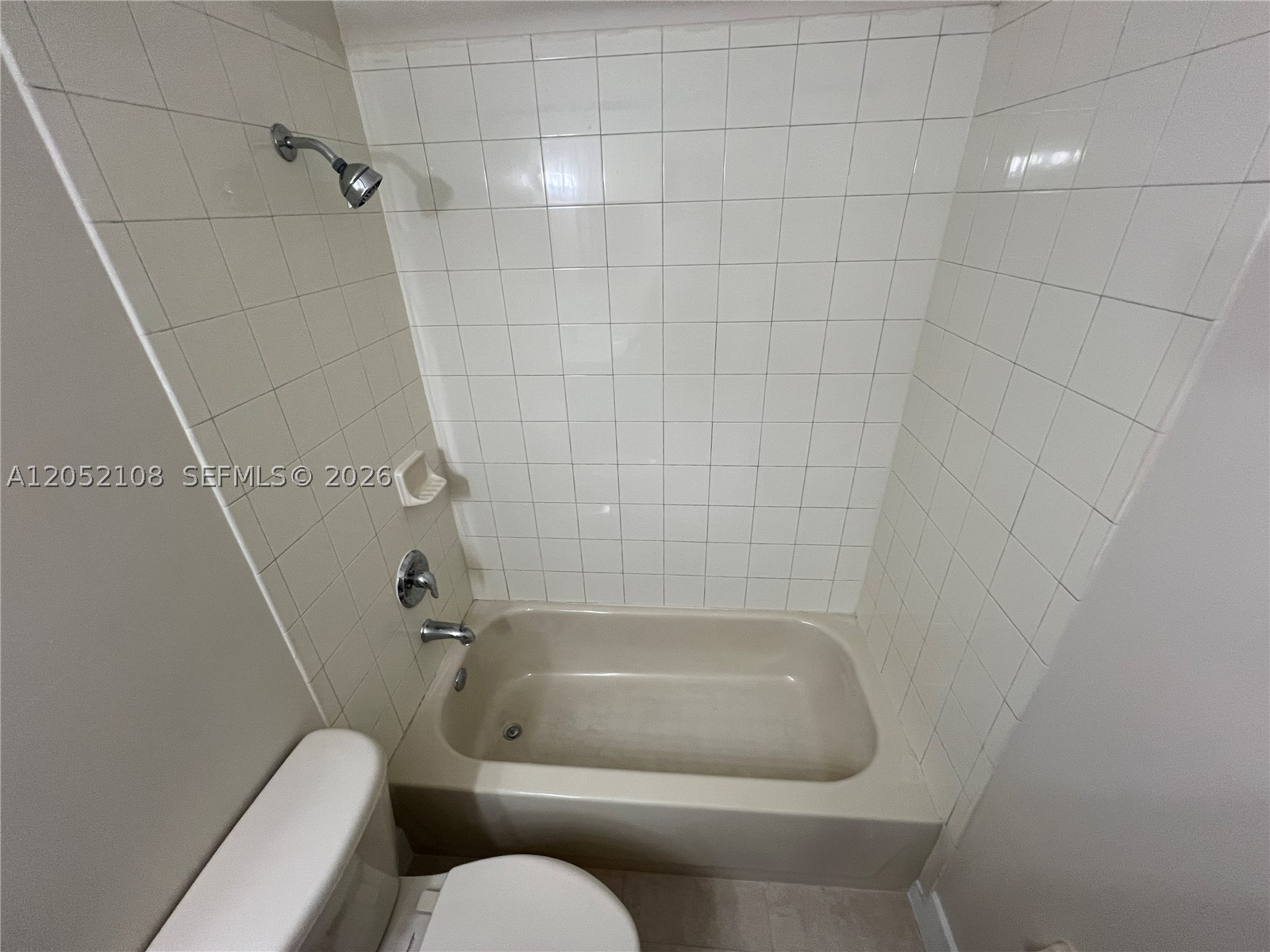 MOWRY VILLAS - Residential Lease